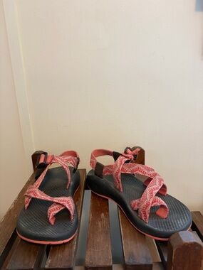 Chaco Coral Patterned Sandals